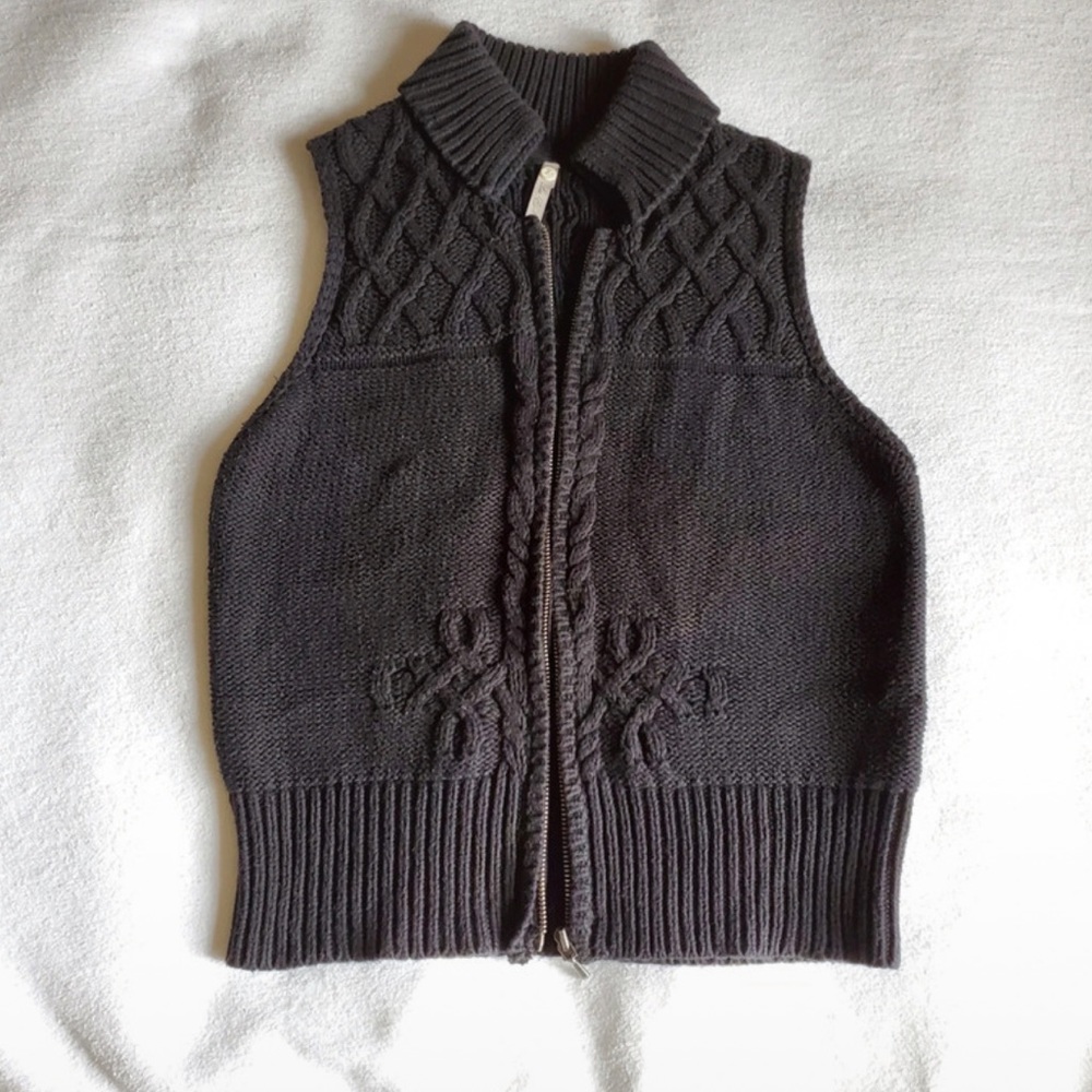 Black vest